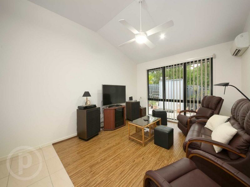39 Fiddlewood Crescent, Bellbowrie QLD 4070