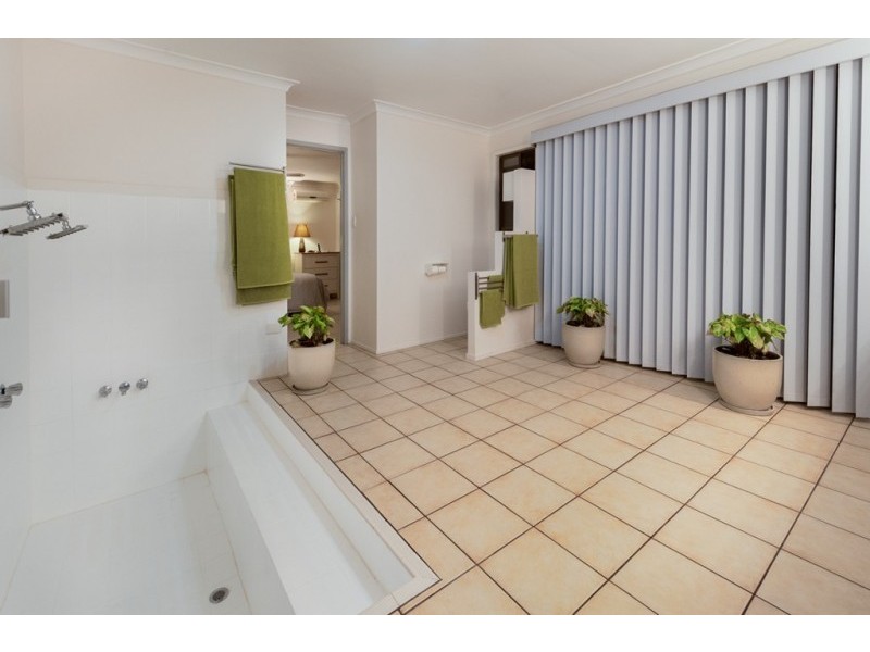 16 Anchusa Street, Bellbowrie QLD 4070