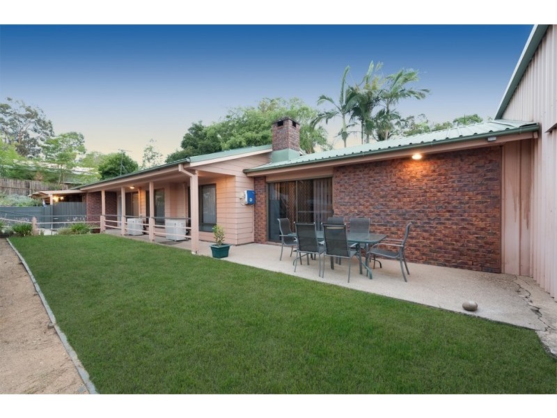 16 Anchusa Street, Bellbowrie QLD 4070