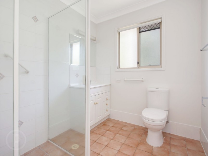 27 Jainba Street, Indooroopilly QLD 4068