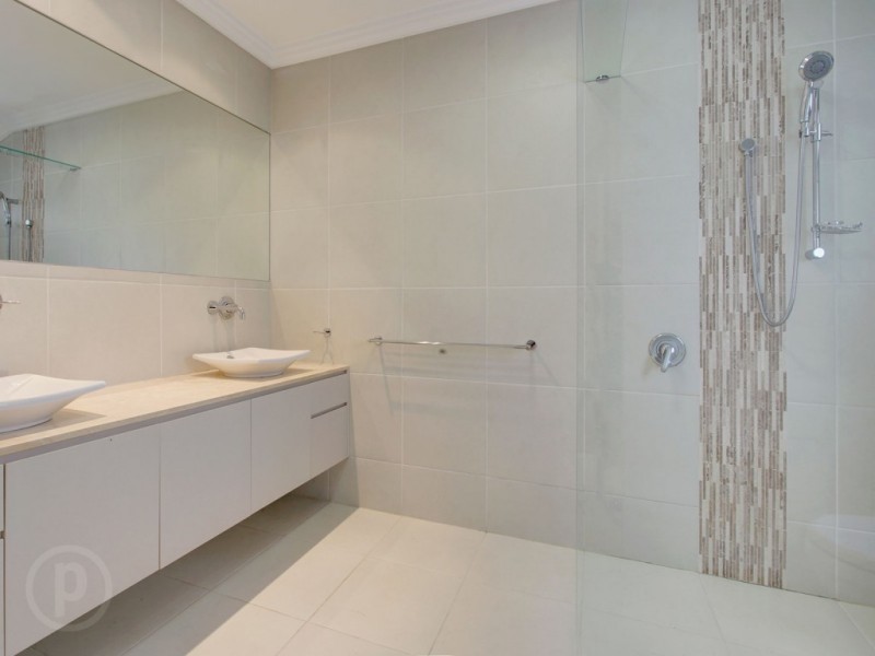 11 Morley Street, Chelmer QLD 4068