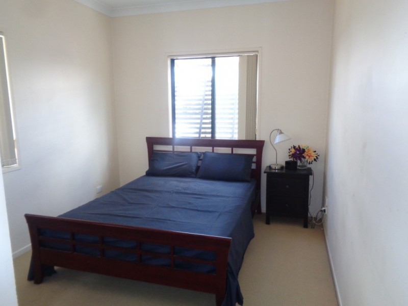 9/11 Cardross Street, Yeronga QLD 4104