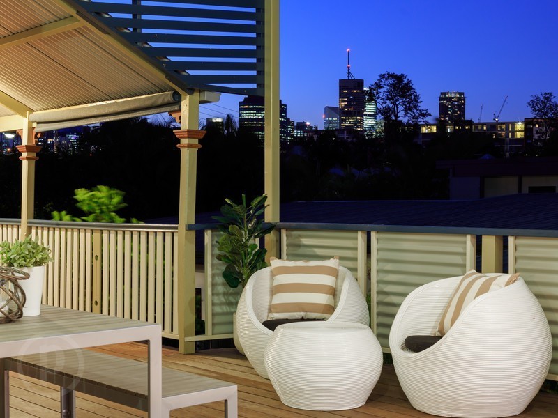 82 Rawlins Street, Kangaroo Point QLD 4169