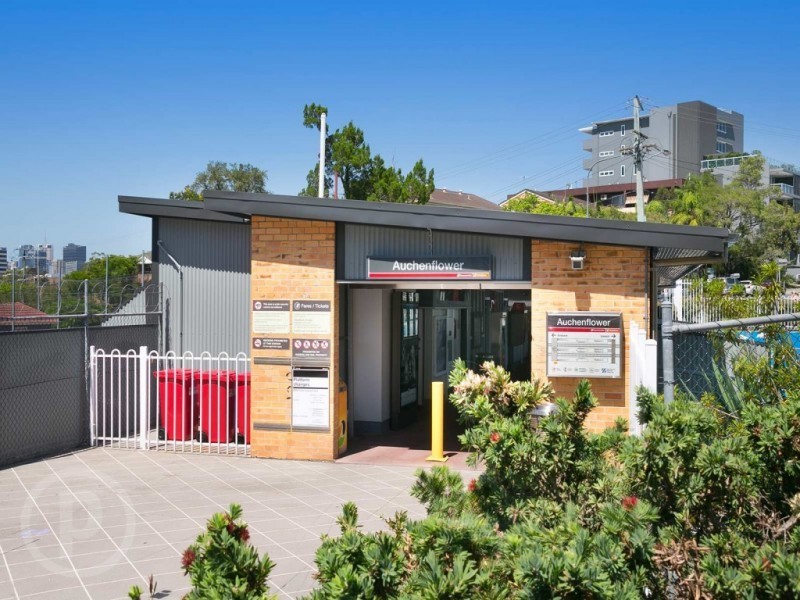 75 Haig Road, Auchenflower QLD 4066