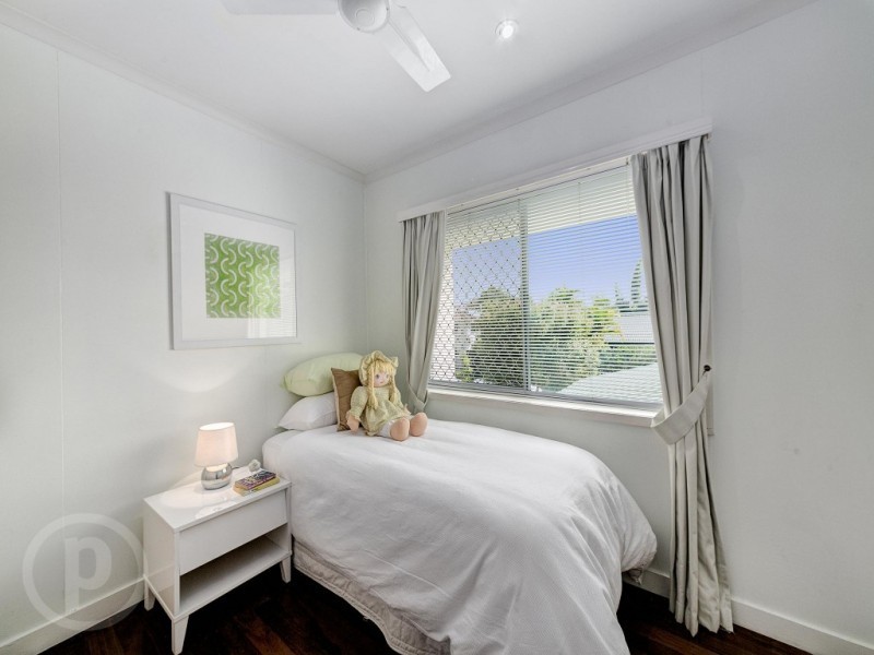 142 White Street, Graceville QLD 4075