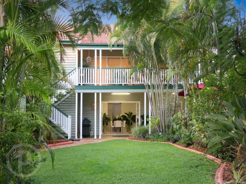 110 King Arthur Terrace, Tennyson QLD 4105