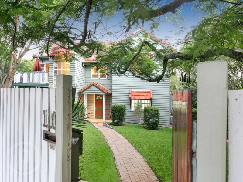 110 King Arthur Terrace, Tennyson QLD 4105