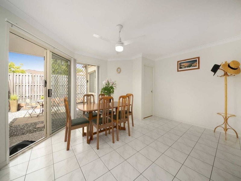 23 Homebush Crescent, Sinnamon Park QLD 4073
