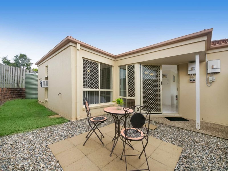 23 Homebush Crescent, Sinnamon Park QLD 4073