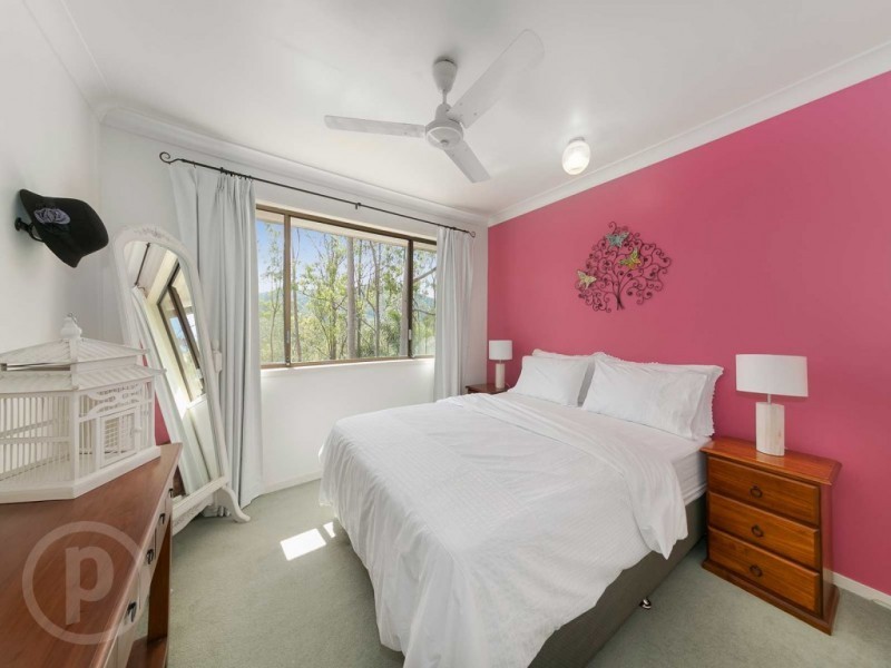 2 Mountain Vista Court, Mount Crosby QLD 4306