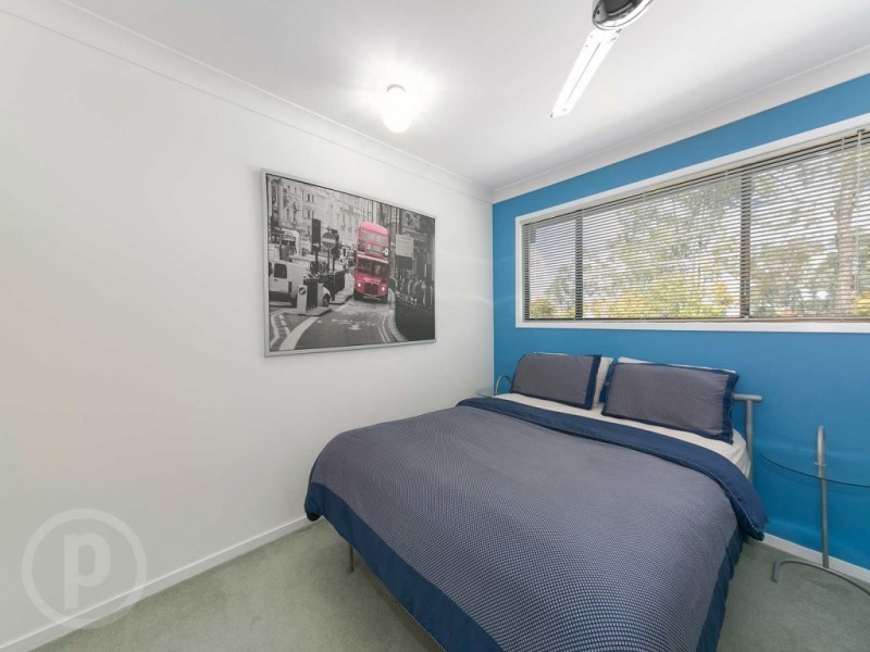 2 Mountain Vista Court, Mount Crosby QLD 4306