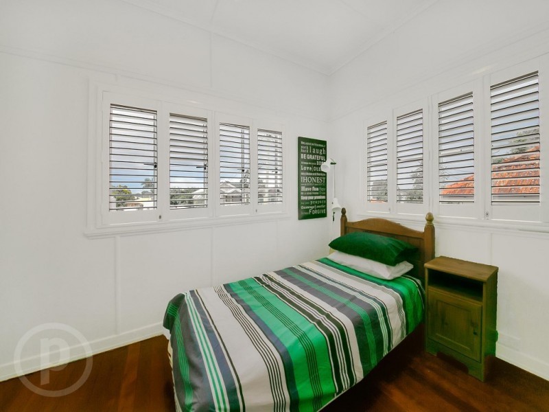 9 Collins Street, Corinda QLD 4075