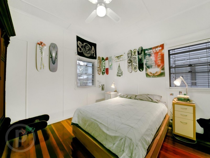 9 Collins Street, Corinda QLD 4075