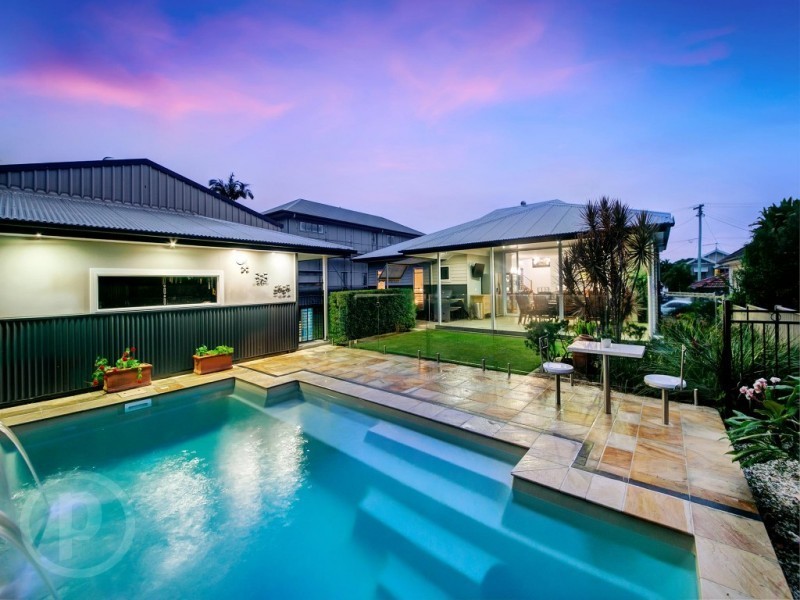 9 Collins Street, Corinda QLD 4075