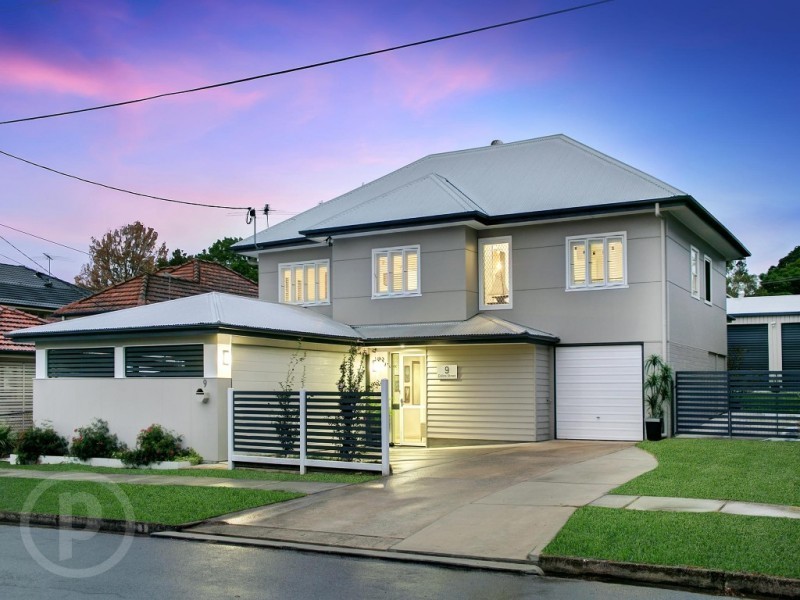 9 Collins Street, Corinda QLD 4075