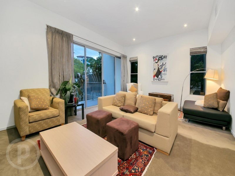 2 Kobada Street, Taringa QLD 4068