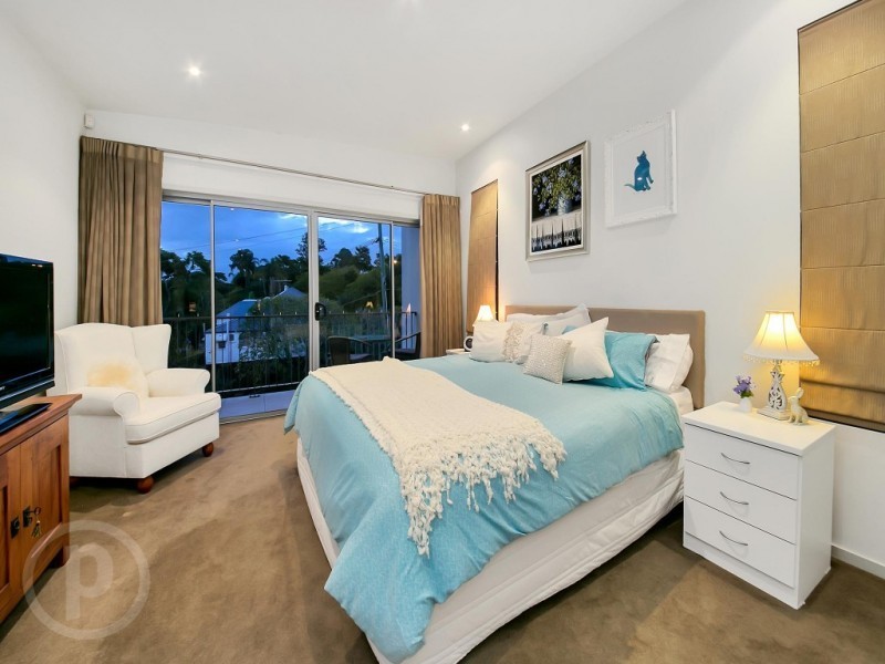 2 Kobada Street, Taringa QLD 4068