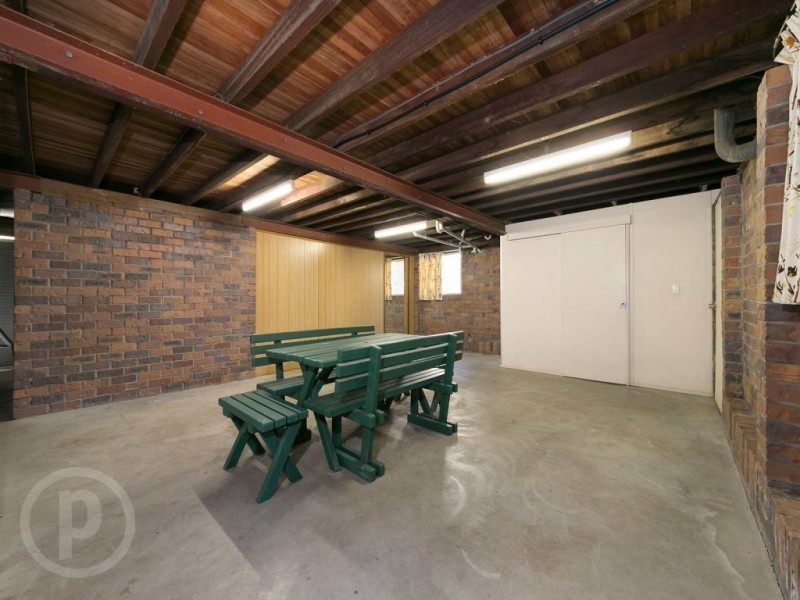 8 Muirlea Street, Oxley QLD 4075