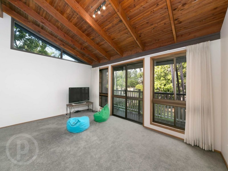 25 Duranta Street, Bellbowrie QLD 4070