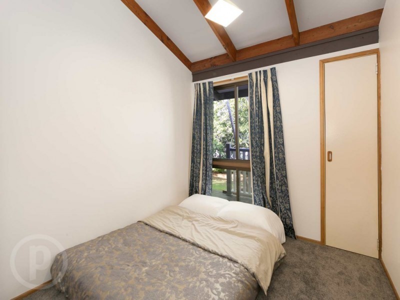 25 Duranta Street, Bellbowrie QLD 4070