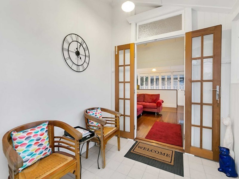 87 Primrose Street, Sherwood QLD 4075