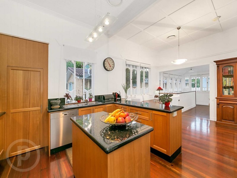 87 Primrose Street, Sherwood QLD 4075