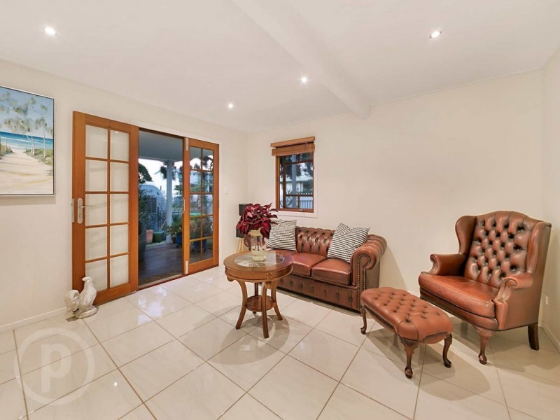 87 Primrose Street, Sherwood QLD 4075