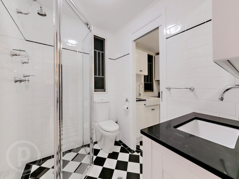 14 David Street, Tennyson QLD 4105