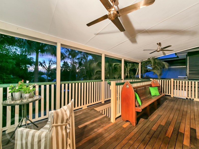 14 David Street, Tennyson QLD 4105