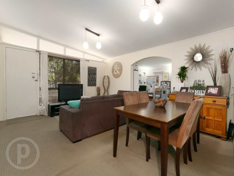 79 Muirlea Street, Oxley QLD 4075