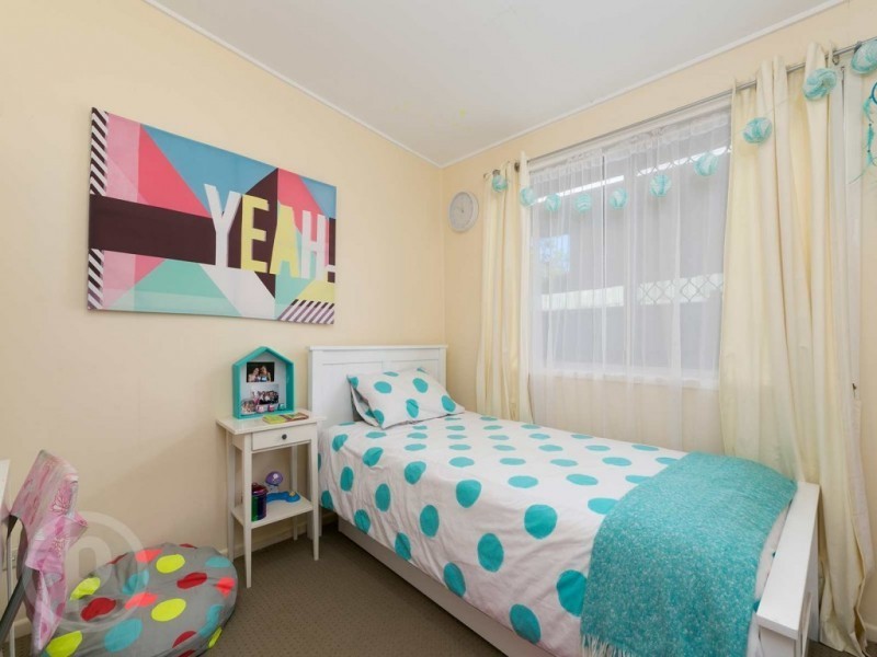 79 Muirlea Street, Oxley QLD 4075