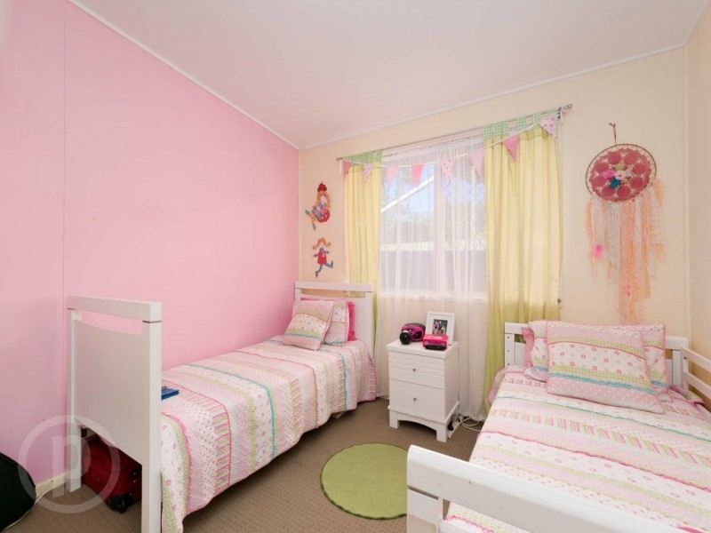 79 Muirlea Street, Oxley QLD 4075