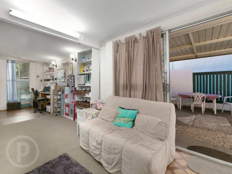 79 Muirlea Street, Oxley QLD 4075