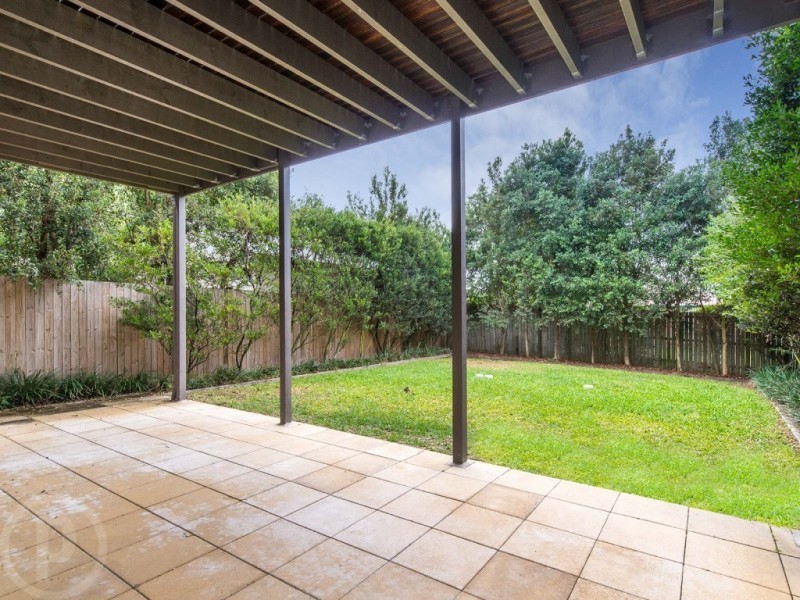 60 Borden Street, Sherwood QLD 4075