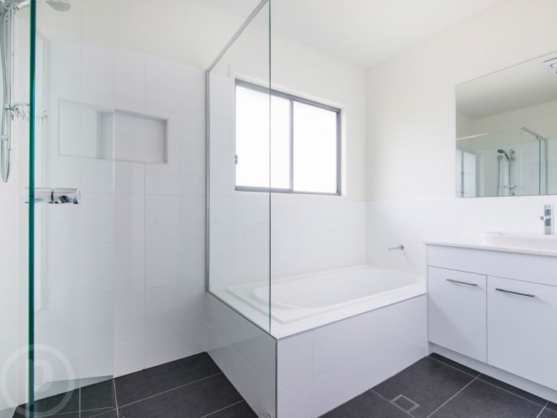 5 Collins Street, Corinda QLD 4075