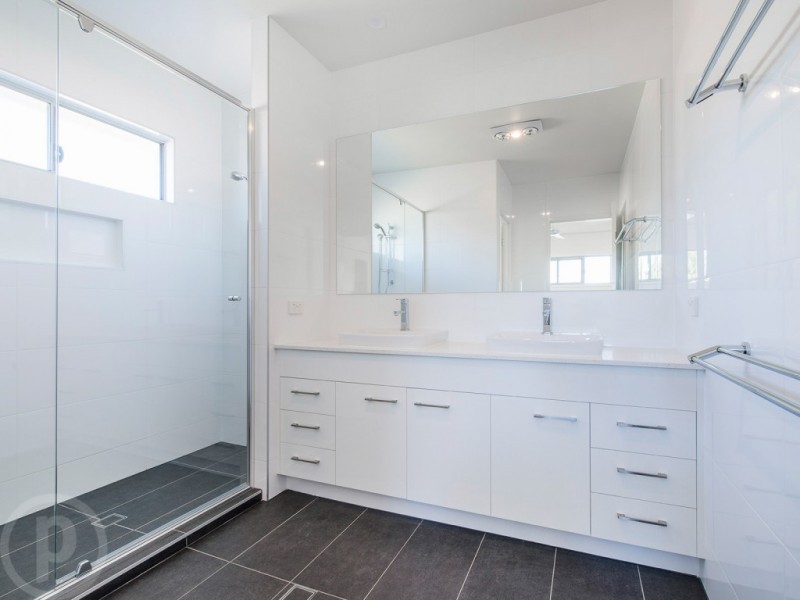 7 Collins Street, Corinda QLD 4075