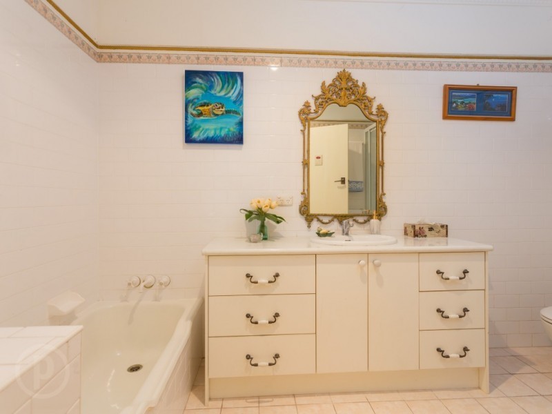 41 Grace Street, Corinda QLD 4075