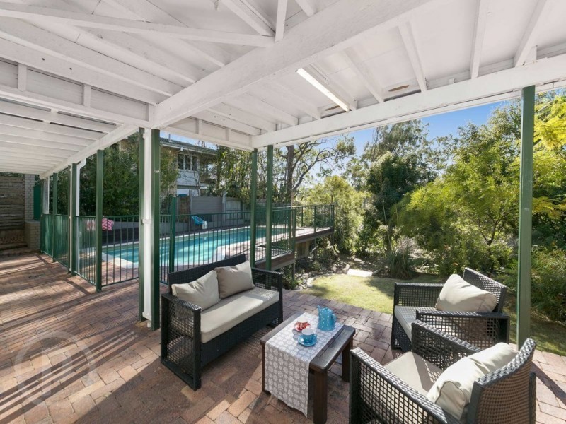 13 Aberfeldy Street, Kenmore QLD 4069