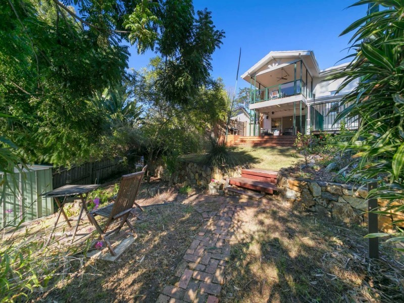 13 Aberfeldy Street, Kenmore QLD 4069