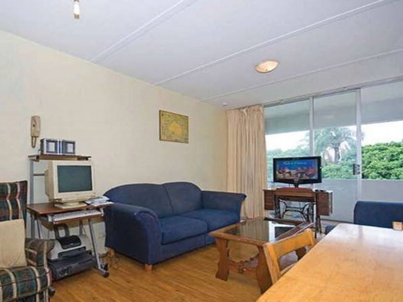 2/70 Sylvan Road, Toowong QLD 4066