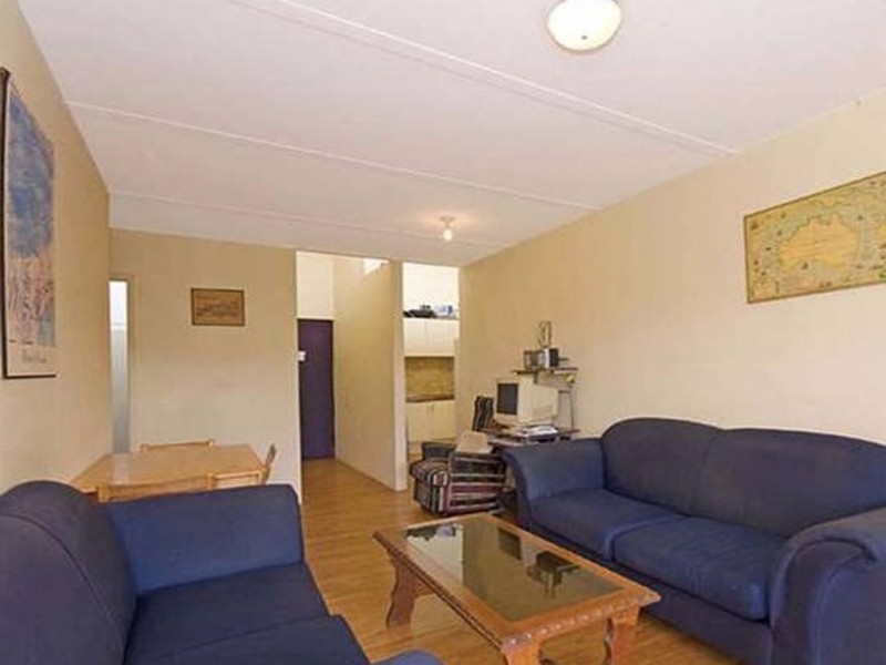 2/70 Sylvan Road, Toowong QLD 4066