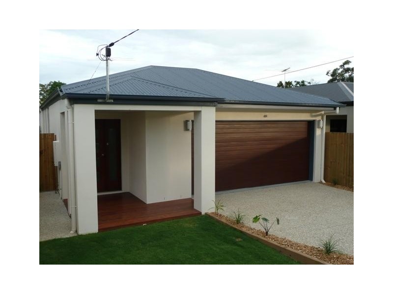 28 Premier Street, Oxley QLD 4075