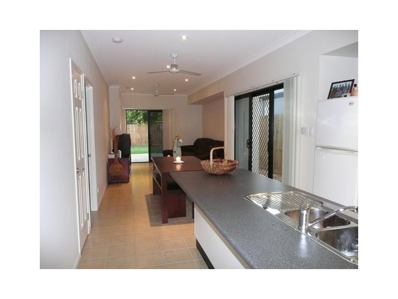 28 Premier Street, Oxley QLD 4075