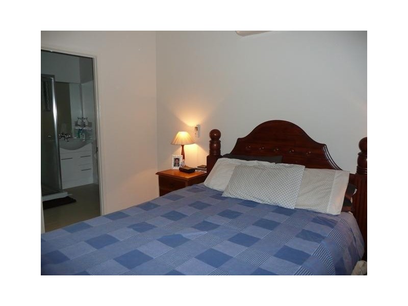 28 Premier Street, Oxley QLD 4075