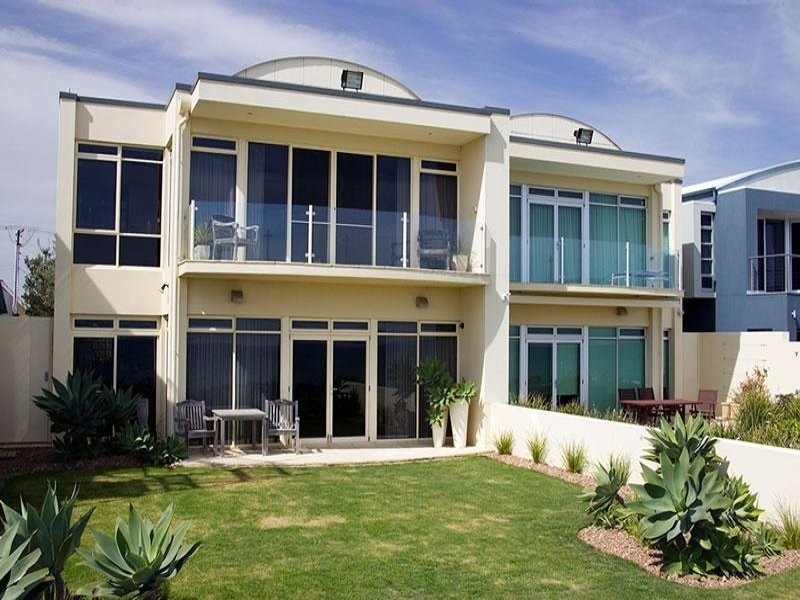 21 a Seaview Road, Tennyson SA 5022
