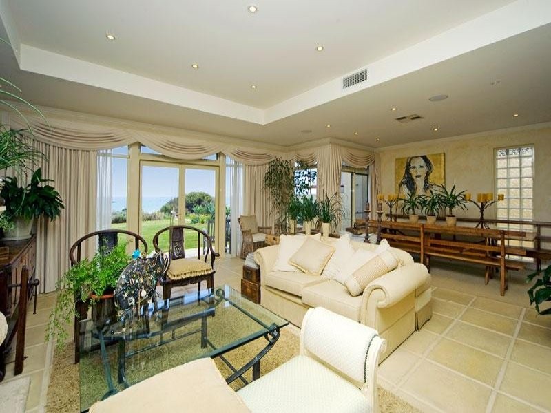 21 a Seaview Road, Tennyson SA 5022