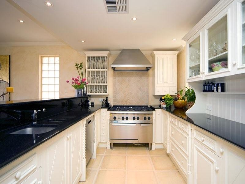 21 a Seaview Road, Tennyson SA 5022