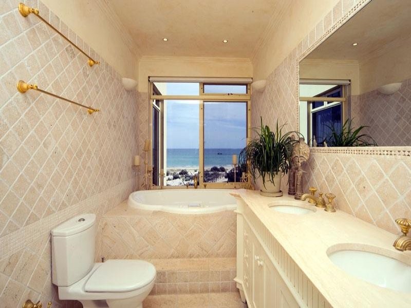 21 a Seaview Road, Tennyson SA 5022