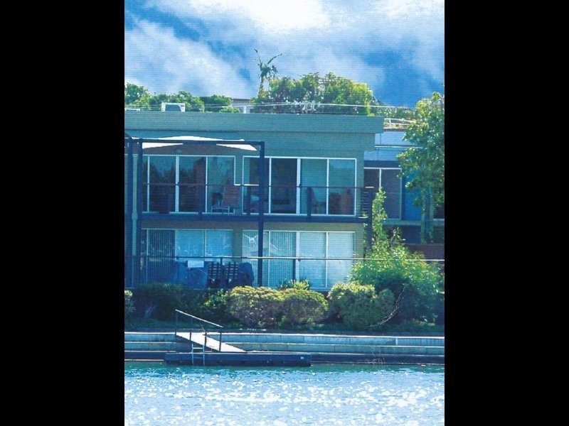 Unit 14/74 Military Rd, Tennyson SA 5022