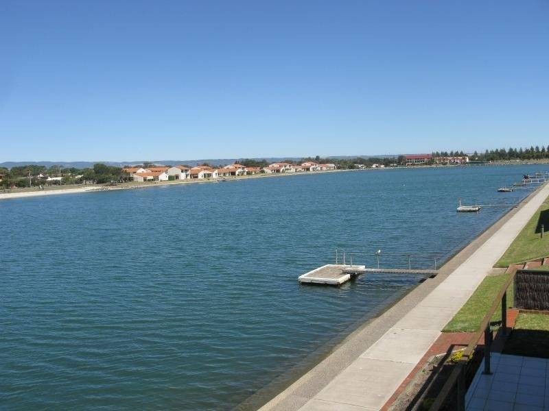 Unit 14/74 Military Rd, Tennyson SA 5022